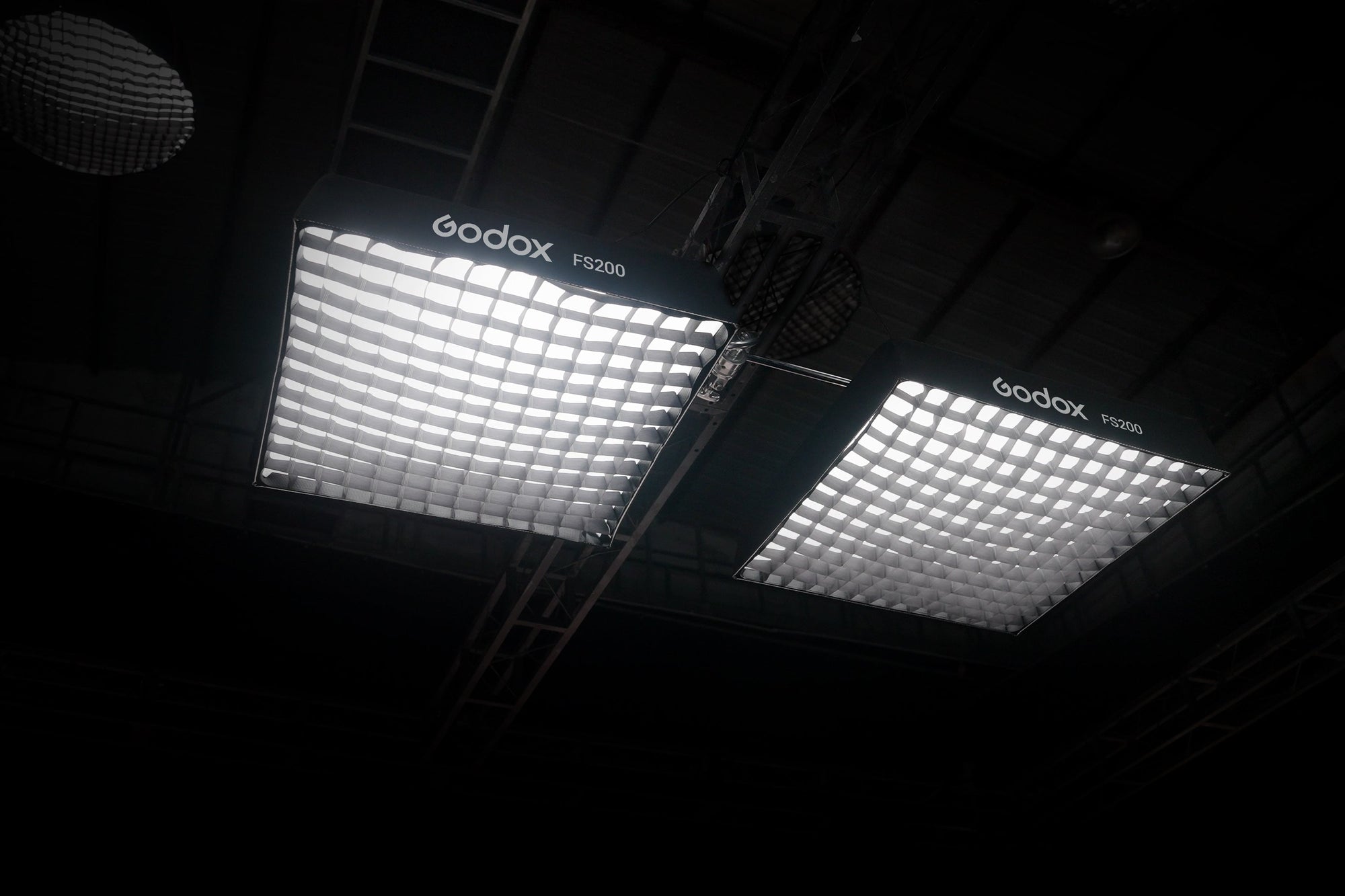Godox KNOWLED F200Bi Bi-Color Flexible LED Light Panel (2.1 x 2.1')