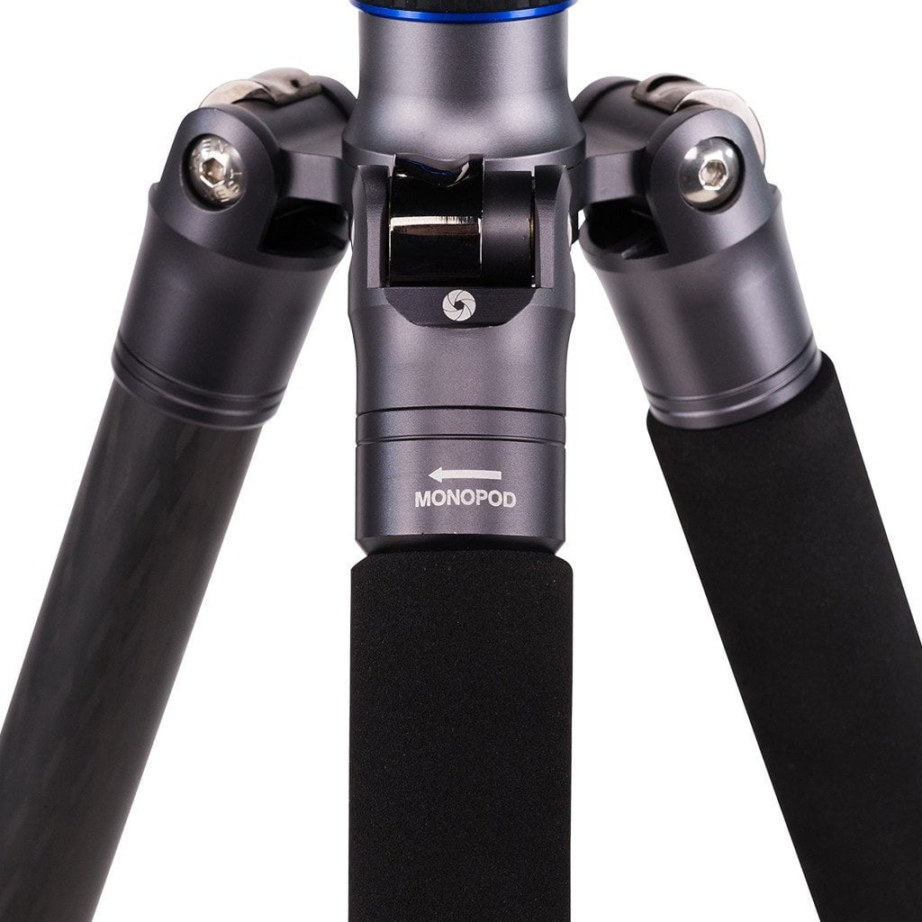 Strobepro Versa 65C Carbon Fiber Tripod / Monopod Kit - Strobepro Studio Lighting